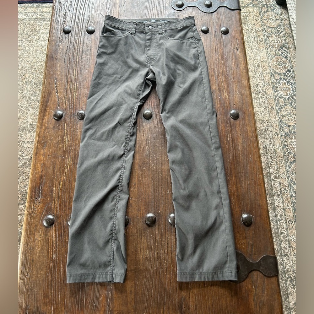 Prana Men's Slate Gray Chinos